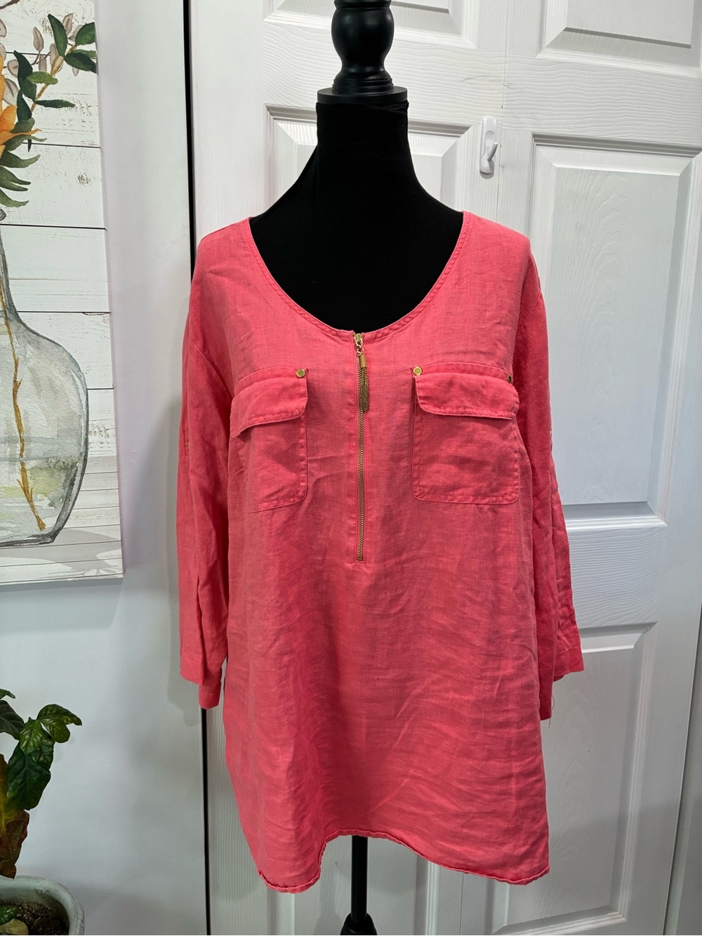 Ellen Tracy Coral Zip-Front Tunic with Chest Pockets - Picture 2 of 8